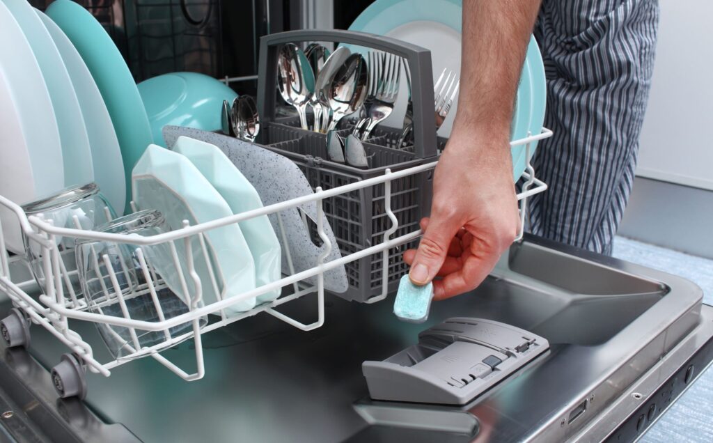 Highland Dishwasher Cleaning